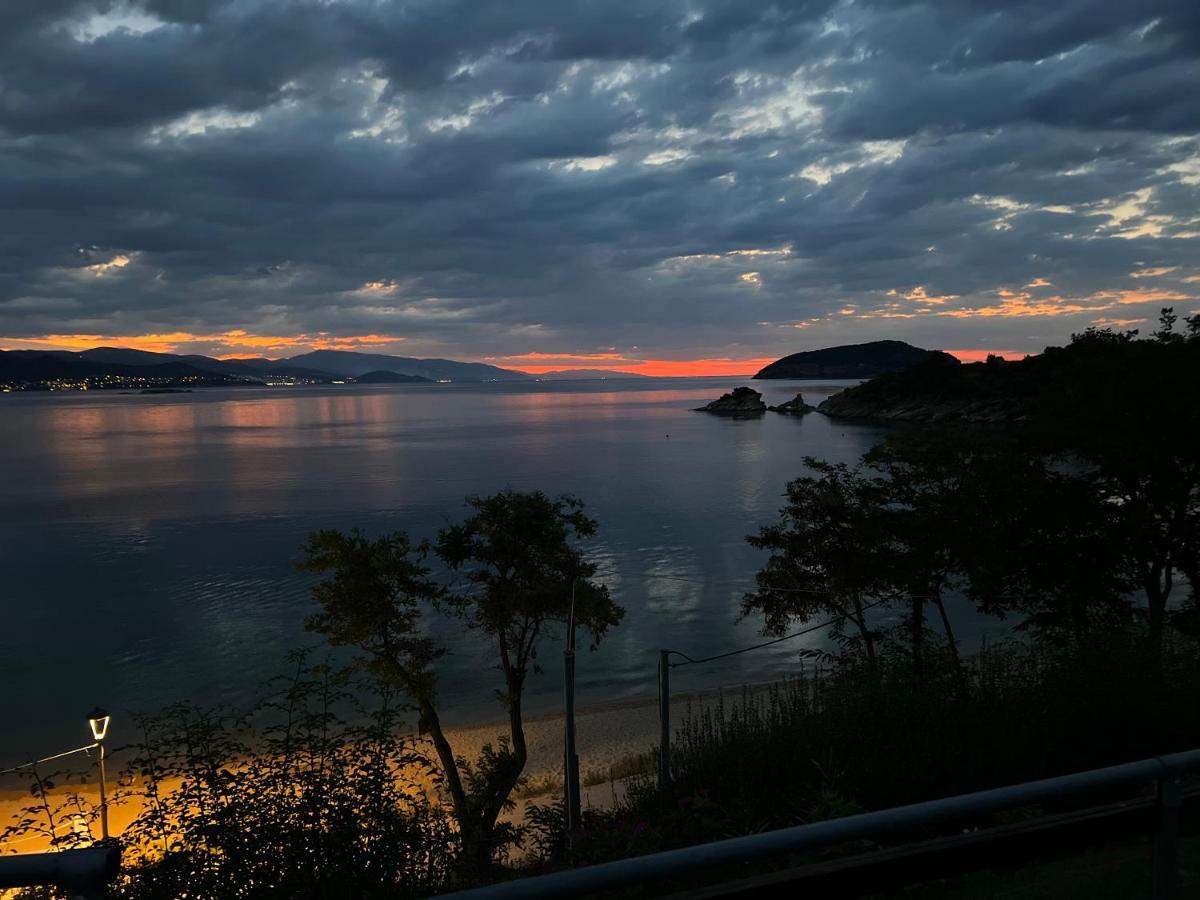 Kallithea Nea Iraklitsa Exteriör bild